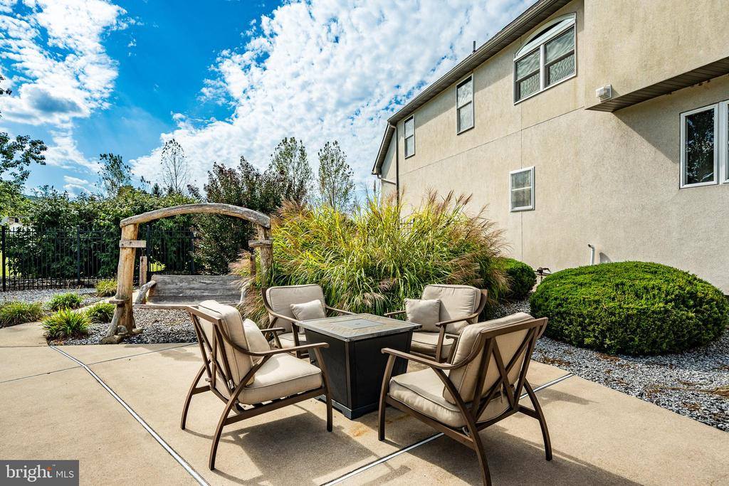 174 Blackwood Lane, Douglassville, PA 19518