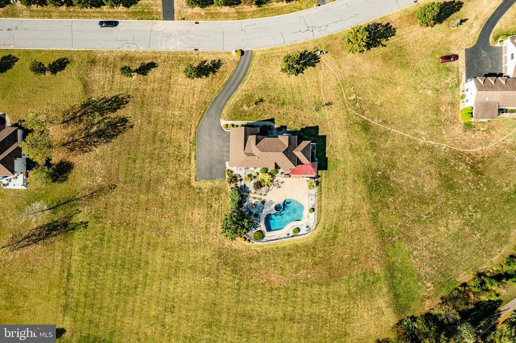 174 Blackwood Lane, Douglassville, PA 19518