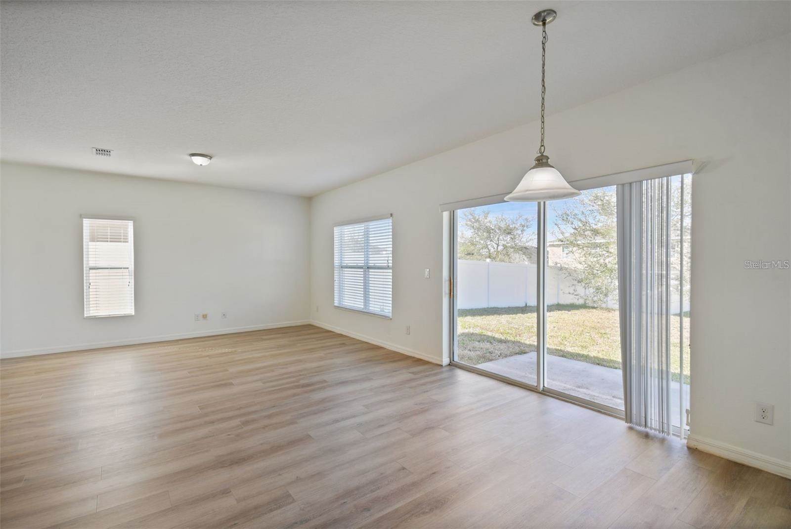 129 Williamson Drive, Davenport, FL 33897