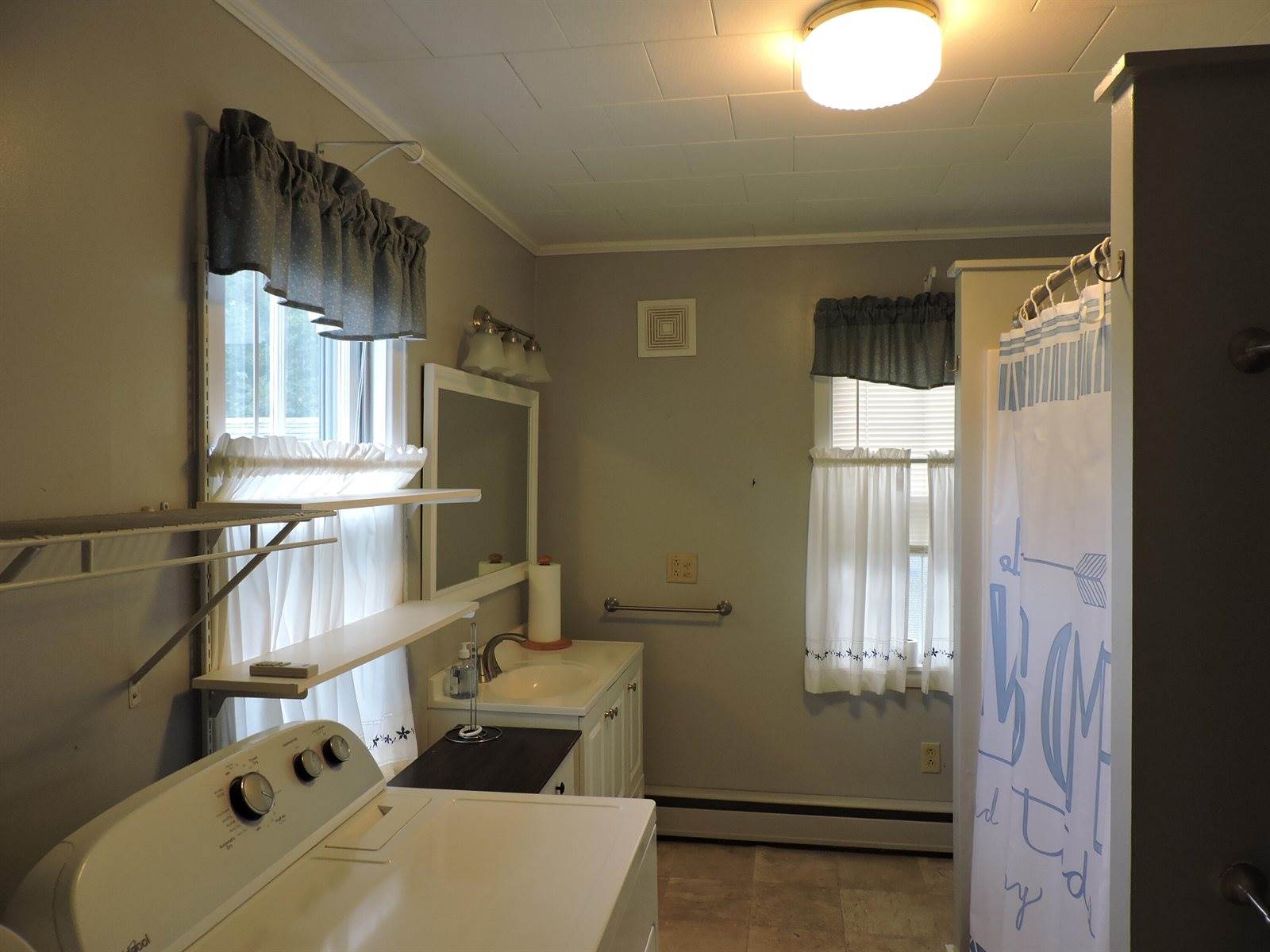 6 Murdock Street, Augusta, ME 04330