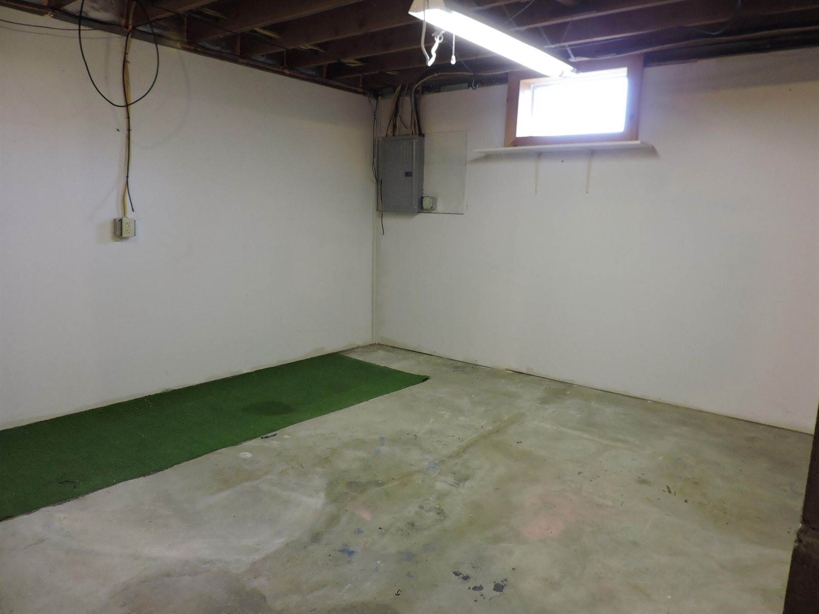 6 Murdock Street, Augusta, ME 04330