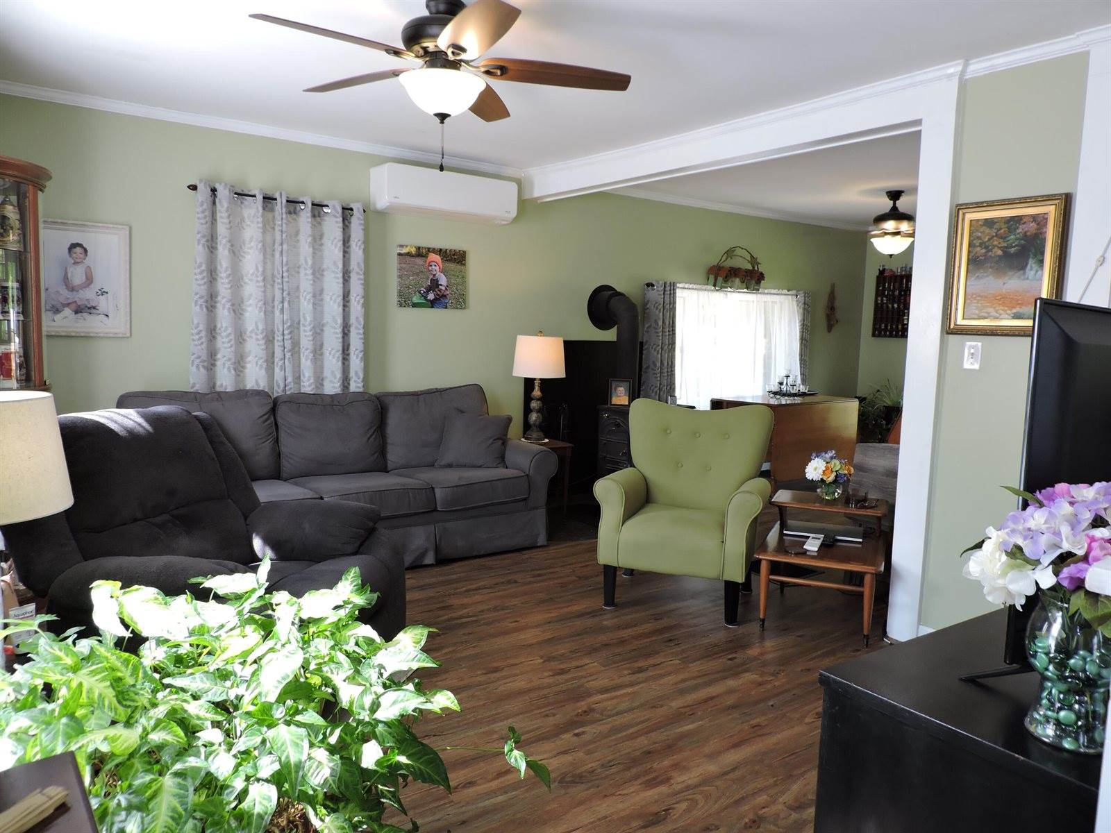 17 Baker Street, Clinton, ME 04927