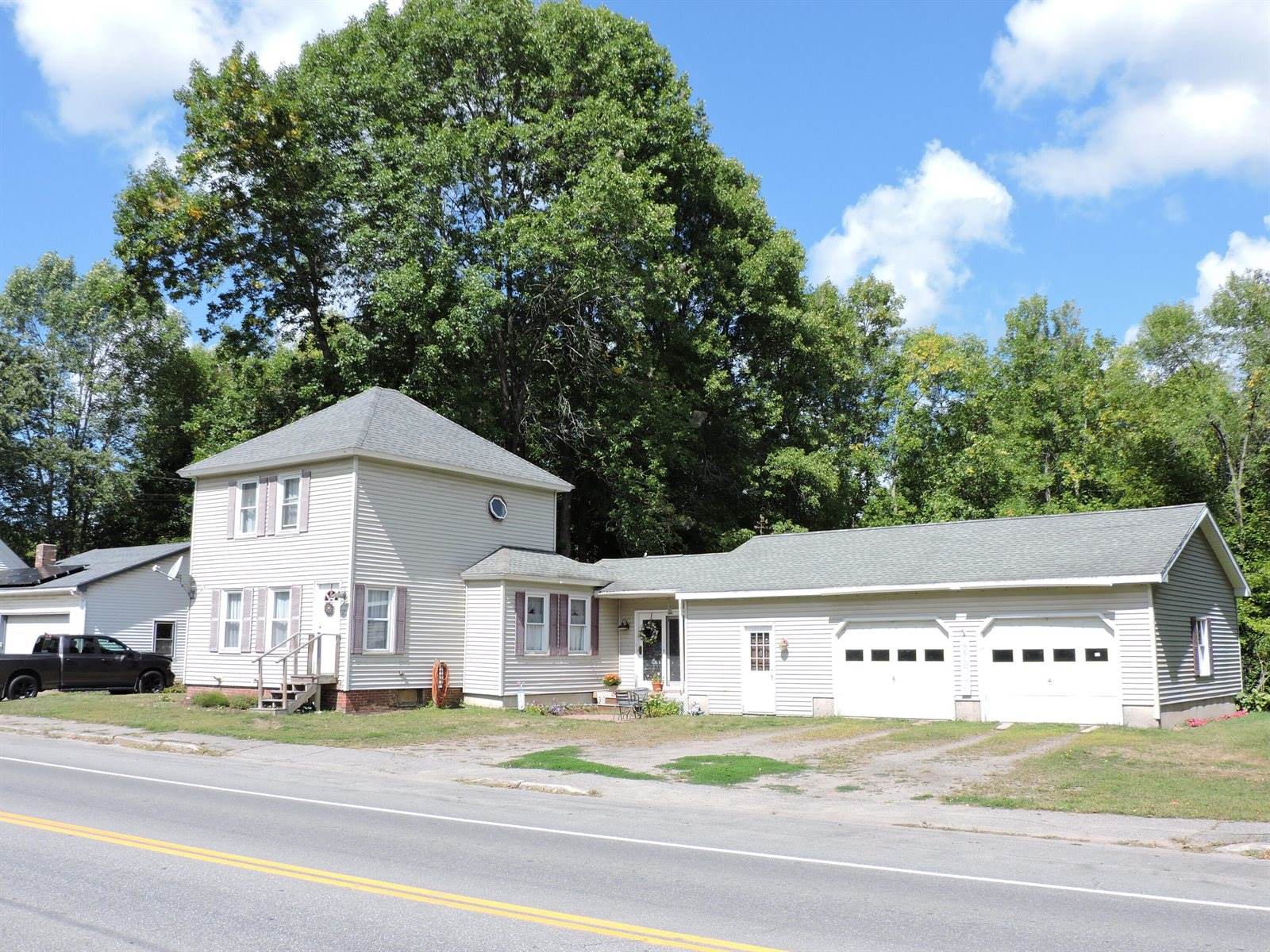 17 Baker Street, Clinton, ME 04927