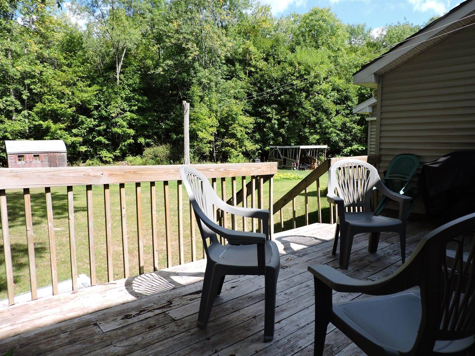 17 Baker Street, Clinton, ME 04927