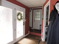 17 Baker Street, Clinton, ME 04927