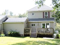 17 Baker Street, Clinton, ME 04927