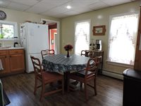 17 Baker Street, Clinton, ME 04927