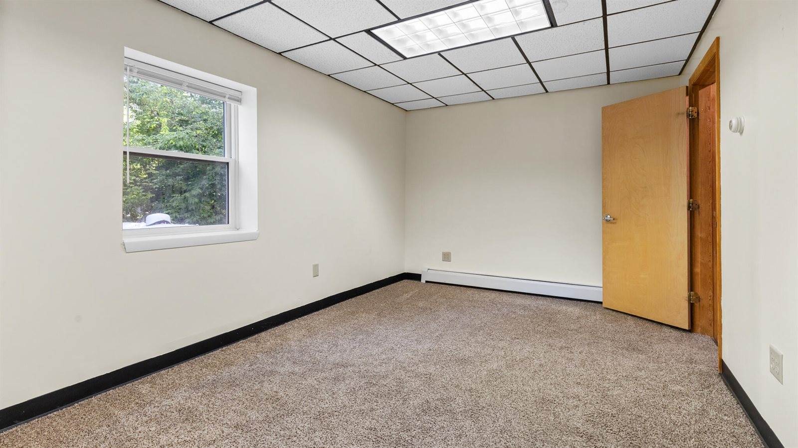 673 Main Road North, Hampden, ME 04444