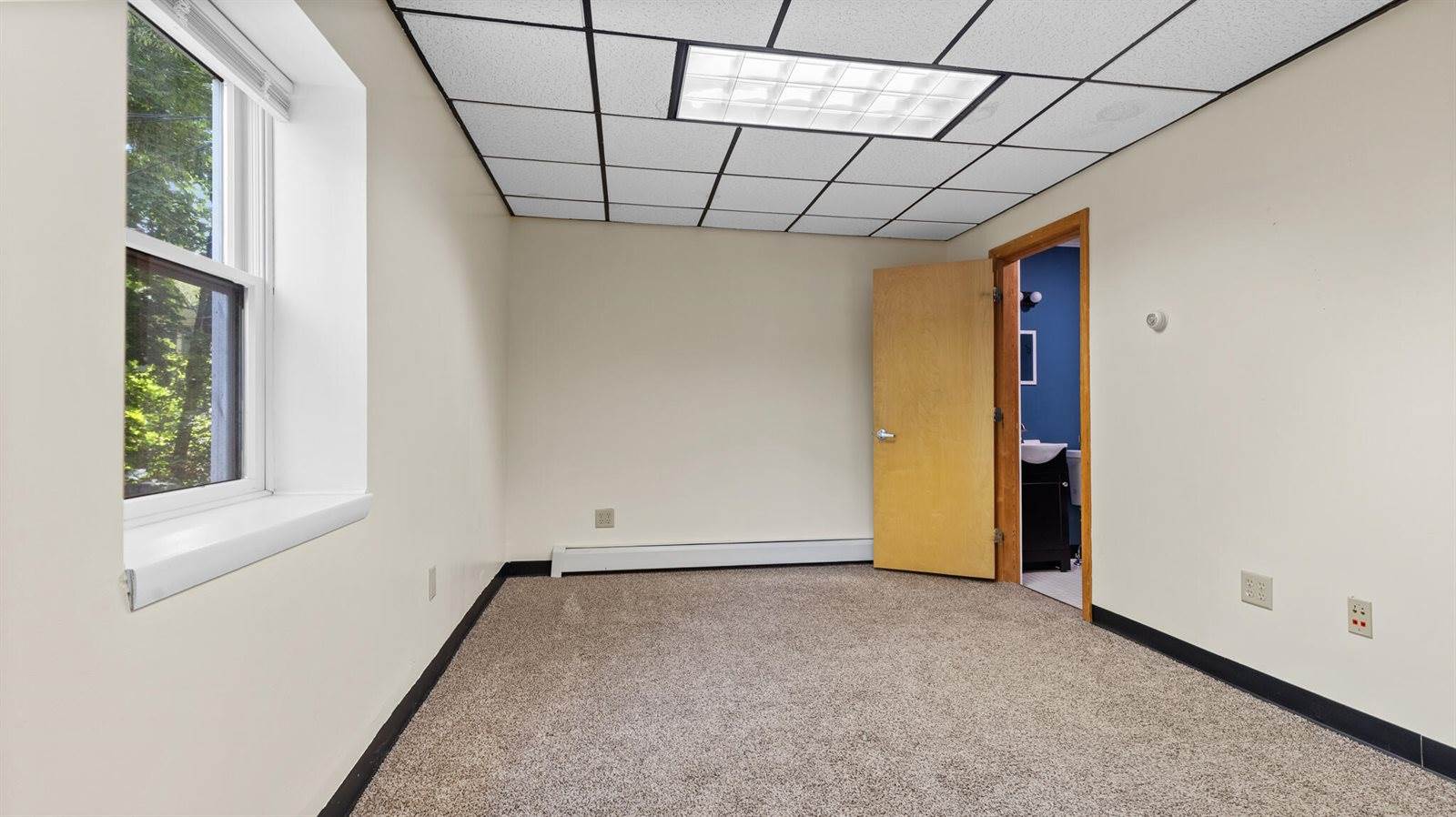 673 Main Road North, Hampden, ME 04444