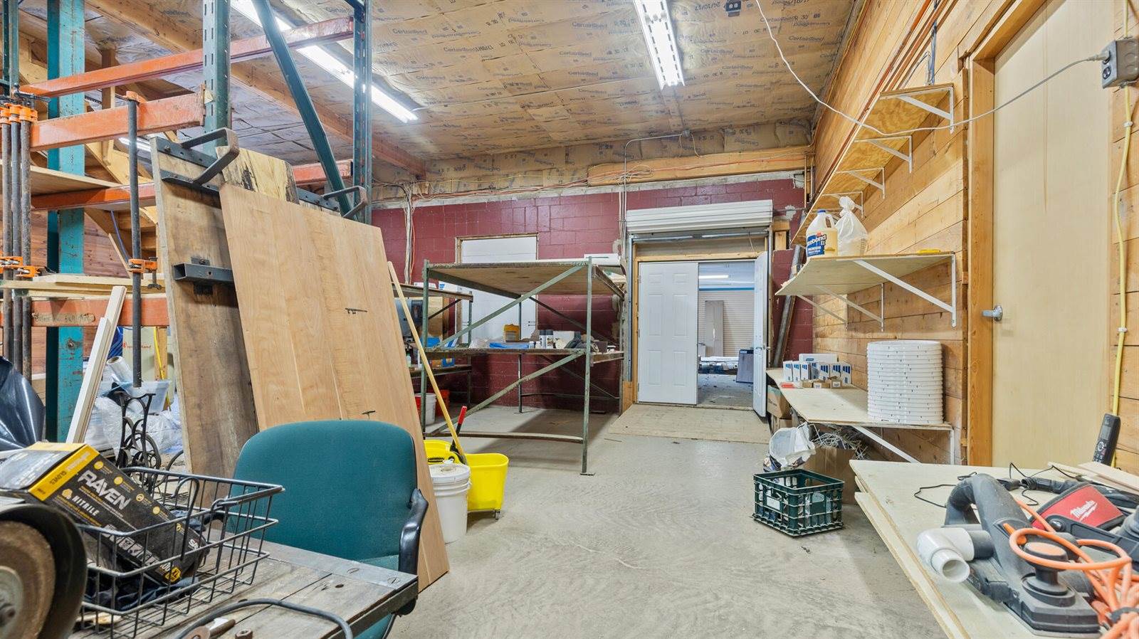 673 Main Road North, Hampden, ME 04444