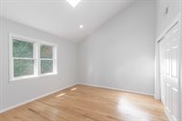 95 Tennis Plaza Rd, Dracut, MA 01826