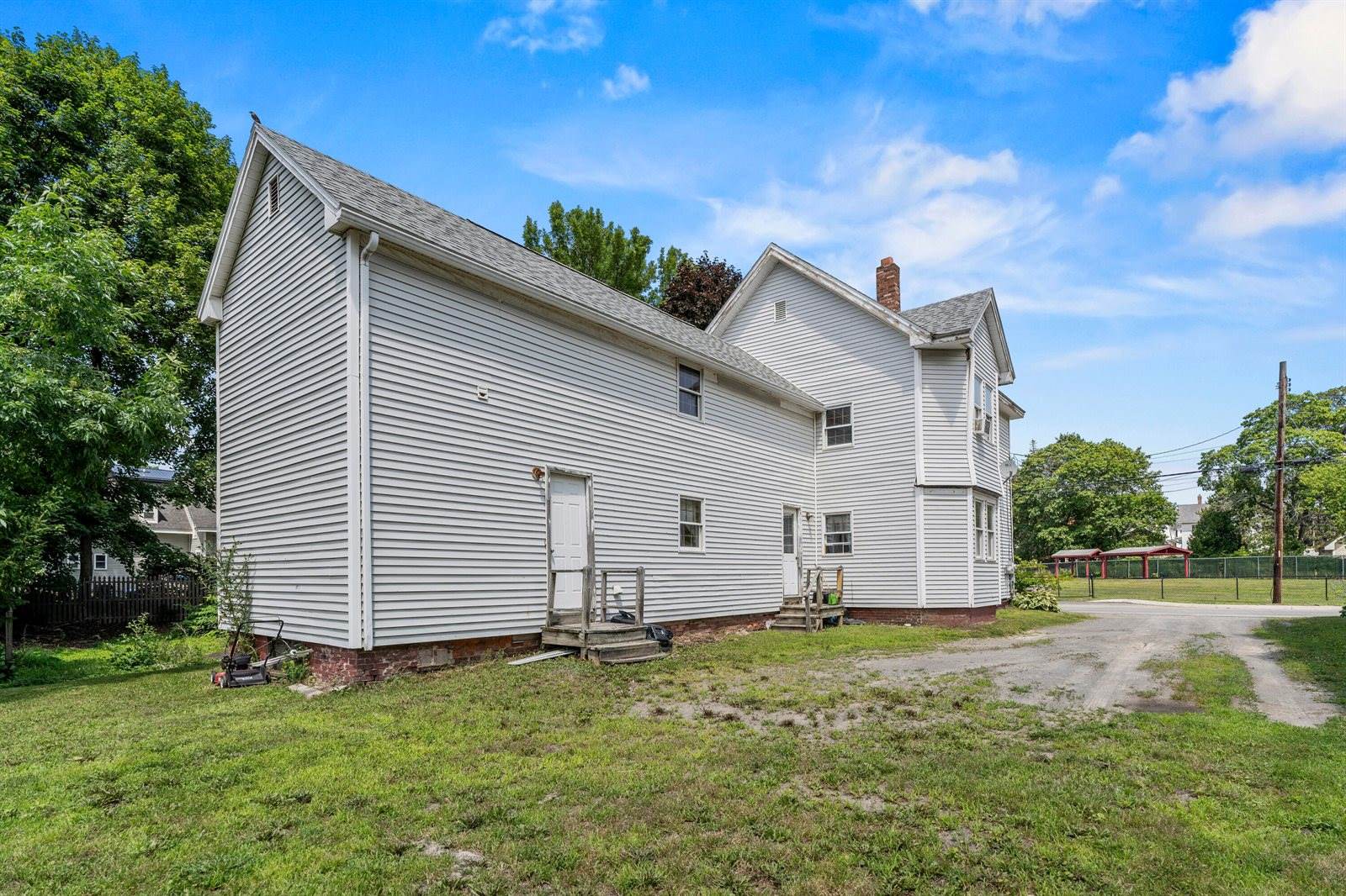 81 Parker Street, Brewer, ME 04412