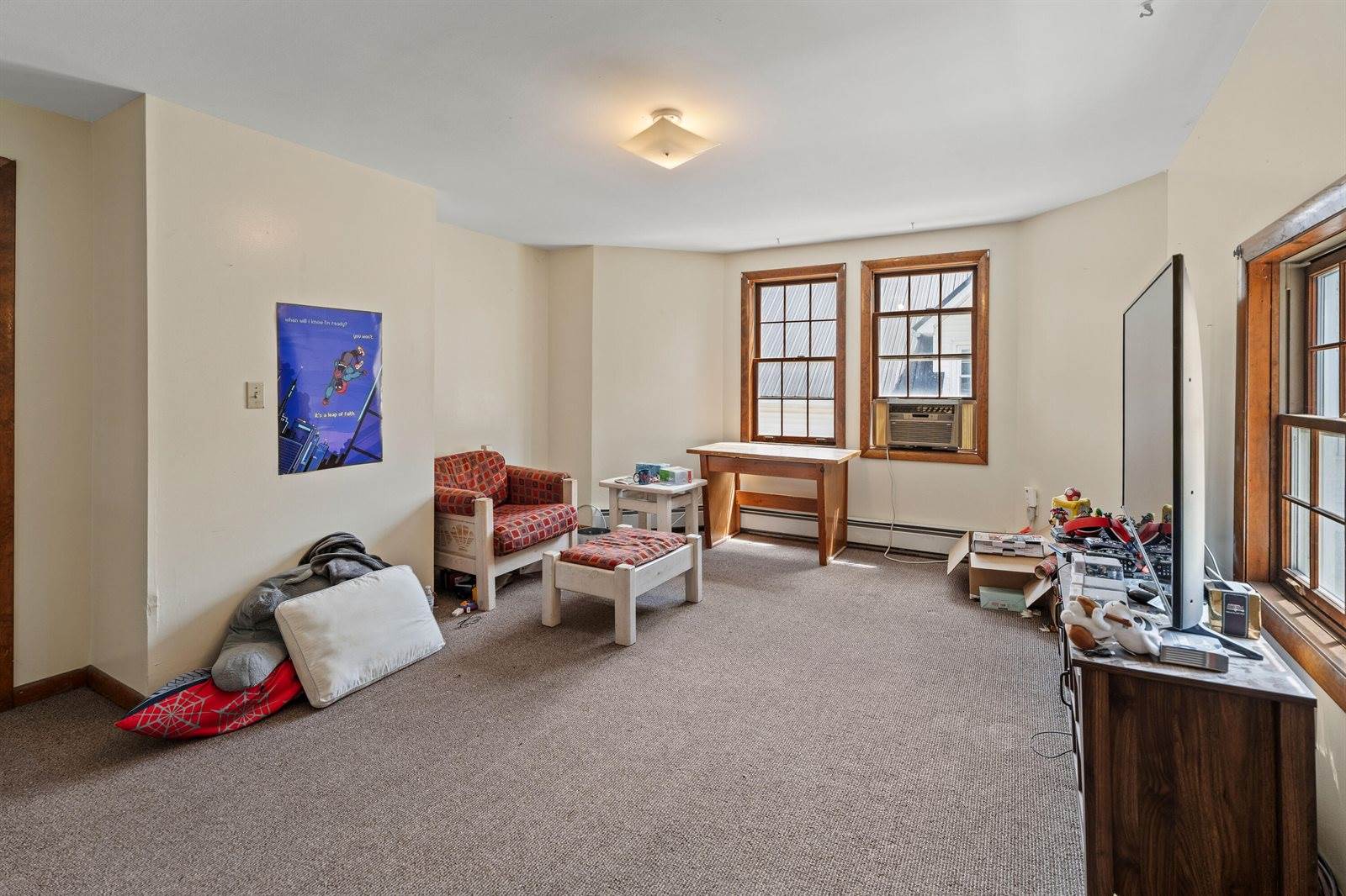 81 Parker Street, Brewer, ME 04412