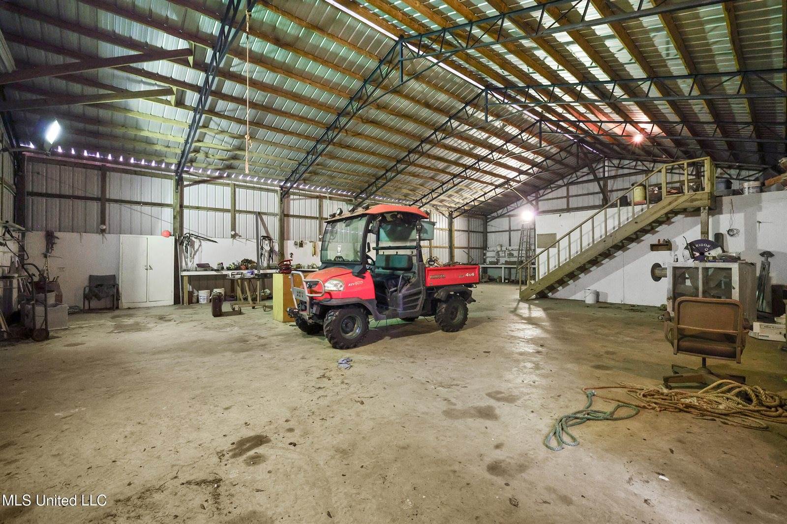 2134 Crenshaw Road, Lucedale, MS 39452