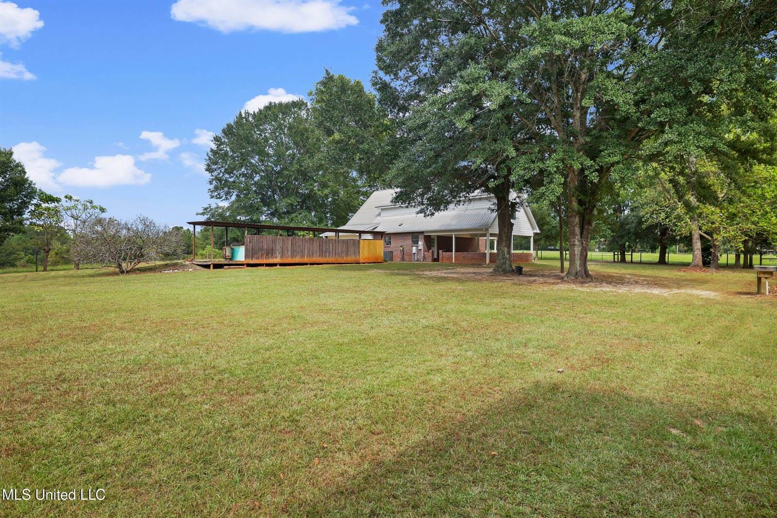 2134 Crenshaw Road, Lucedale, MS 39452