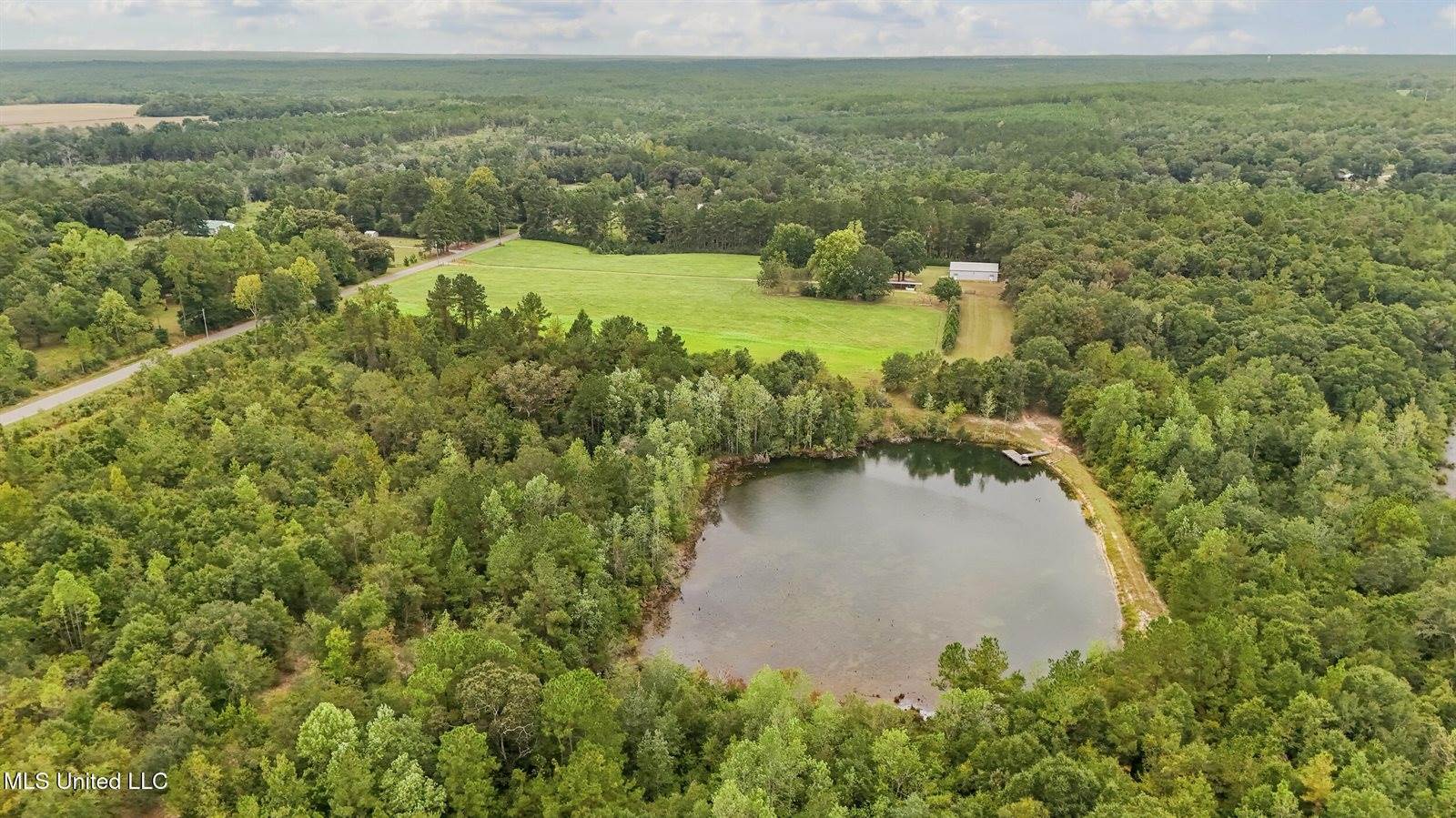 2134 Crenshaw Road, Lucedale, MS 39452