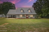2134 Crenshaw Road, Lucedale, MS 39452