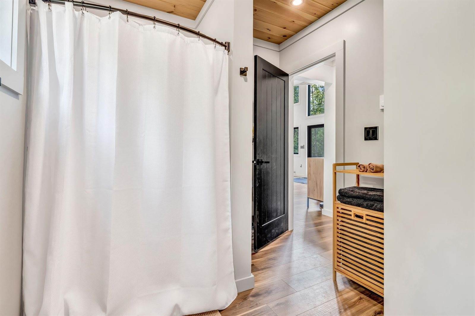 39 Pratt Lane, Danforth, ME 04424