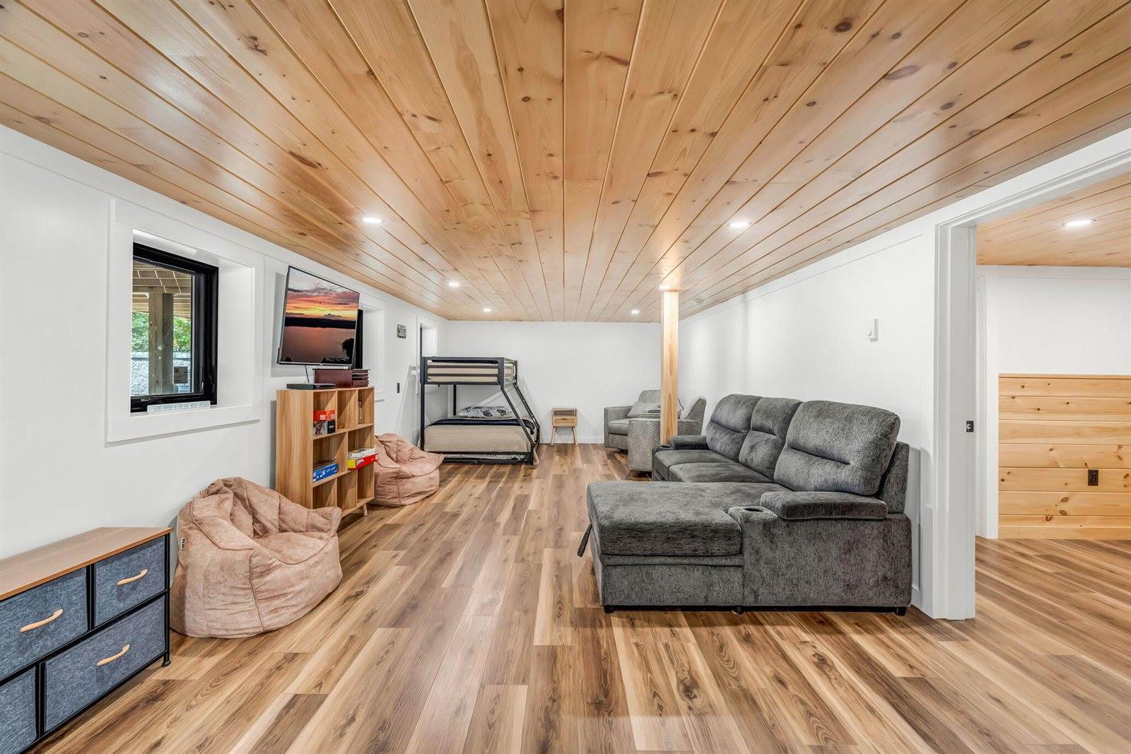 39 Pratt Lane, Danforth, ME 04424