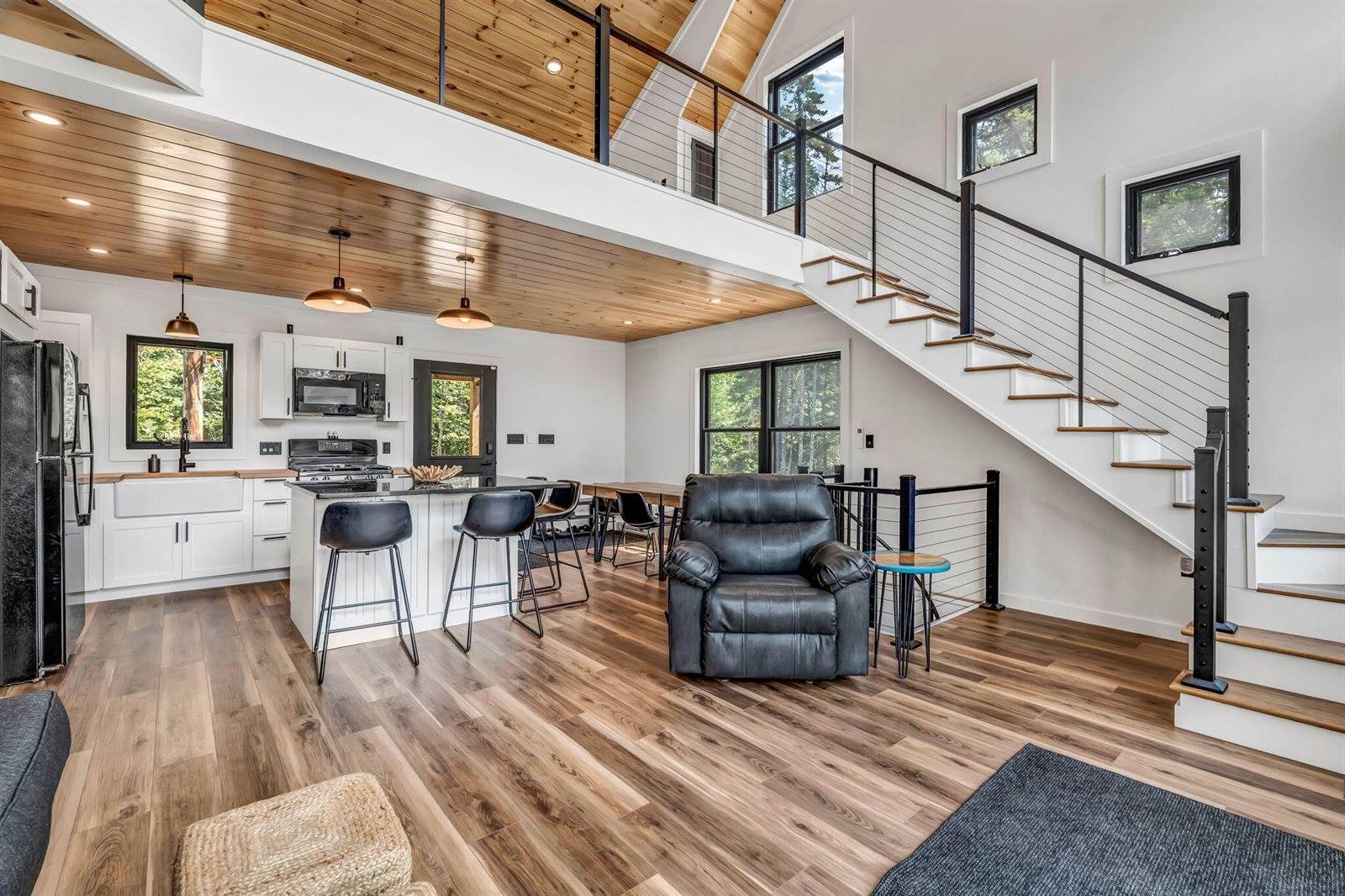 39 Pratt Lane, Danforth, ME 04424