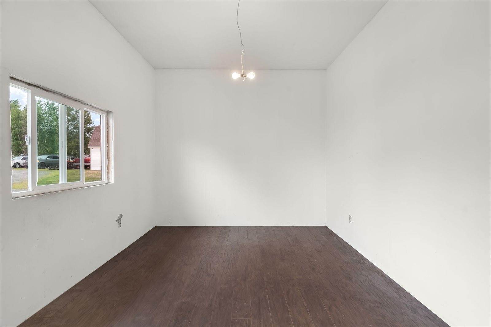 42 Lagrange Road, Howland, ME 04448