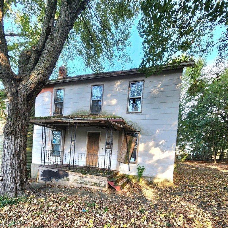308 North 6th Street, Cambridge, OH 43725