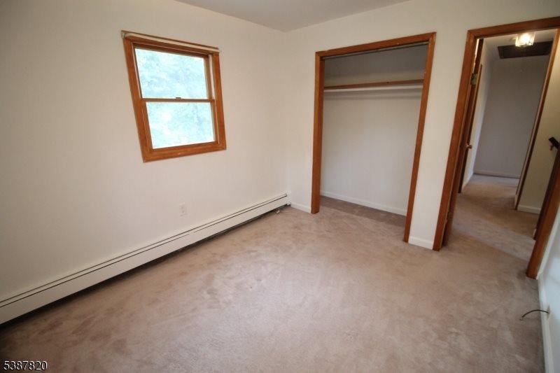 89 Pearl St, Bridgewater Township, NJ 08807