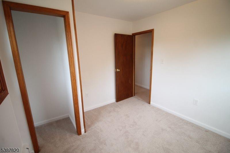 89 Pearl St, Bridgewater Township, NJ 08807