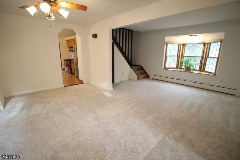 89 Pearl St, Bridgewater Township, NJ 08807