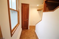 89 Pearl St, Bridgewater Township, NJ 08807