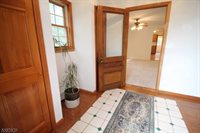 89 Pearl St, Bridgewater Township, NJ 08807