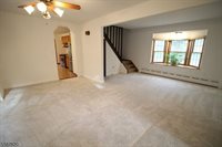 89 Pearl St, Bridgewater Township, NJ 08807