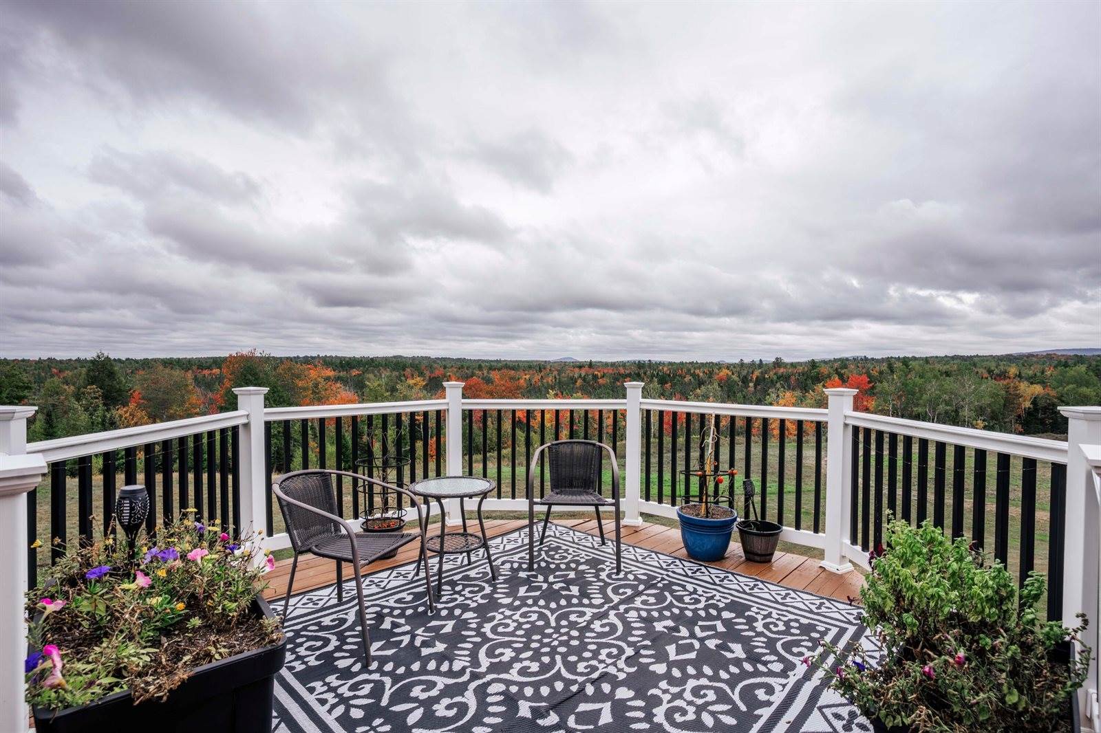 56 Royal Ridge Road, Holden, ME 04429