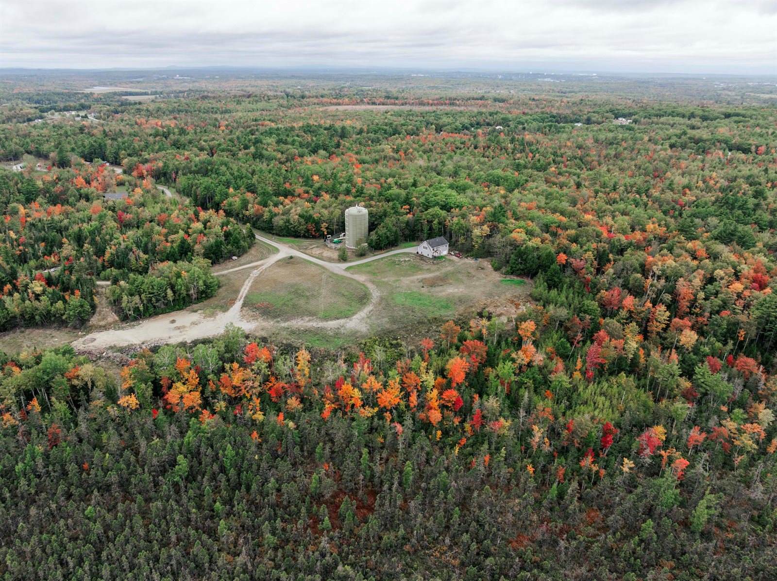 56 Royal Ridge Road, Holden, ME 04429