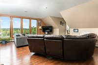 56 Royal Ridge Road, Holden, ME 04429