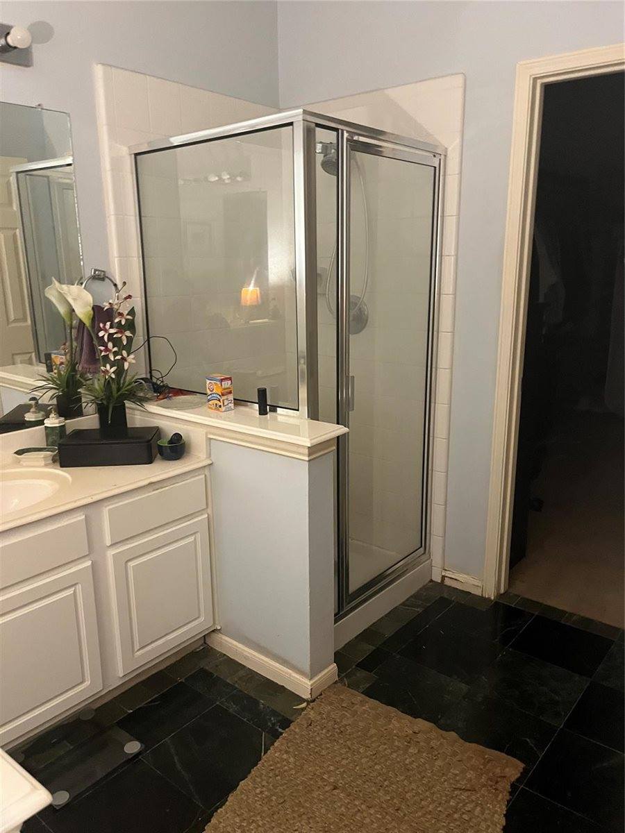 8119 Moss Stone Drive, Sugar Land, TX 77479