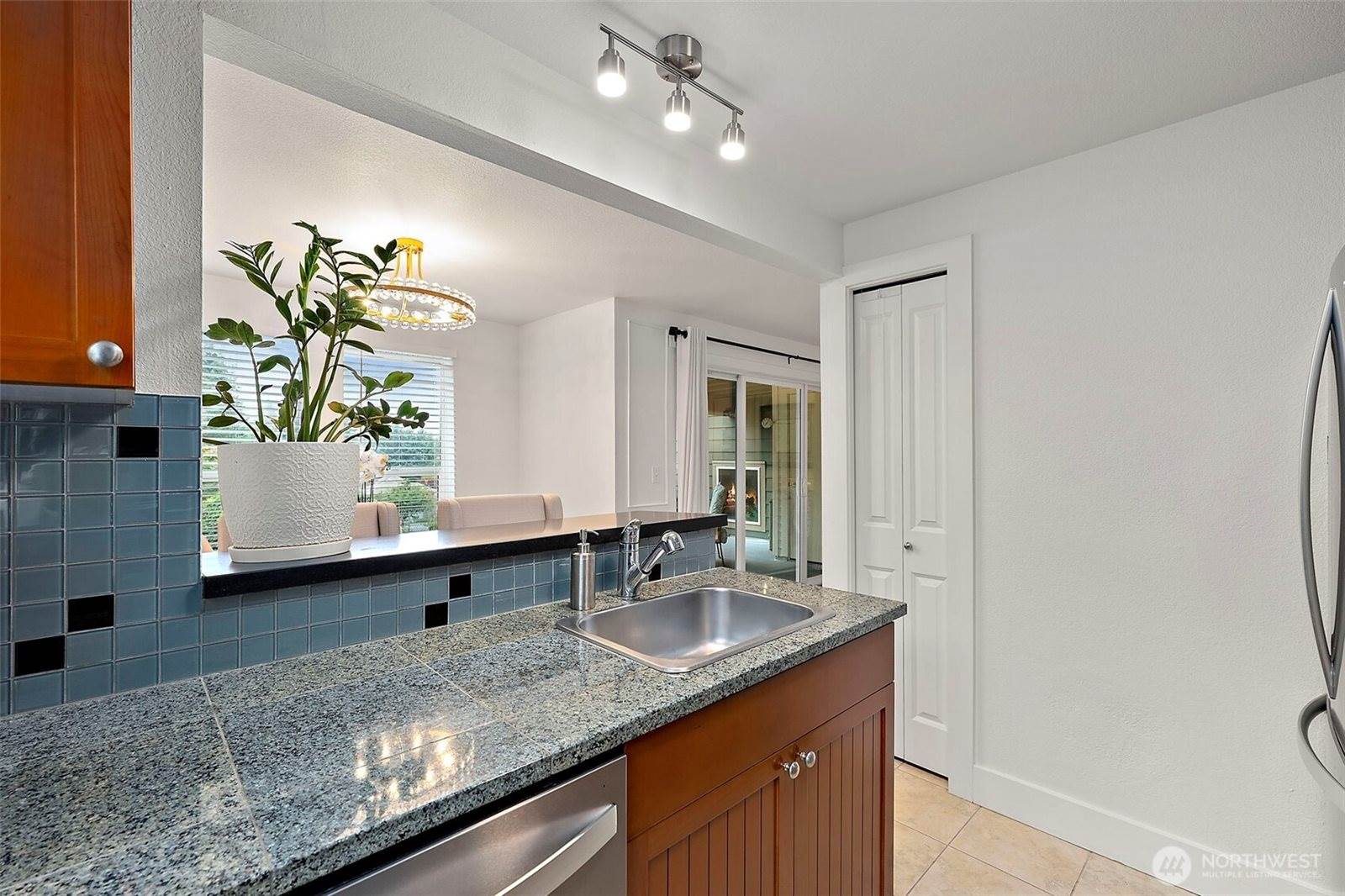 3008 North Narrows Drive, Tacoma, WA 98407