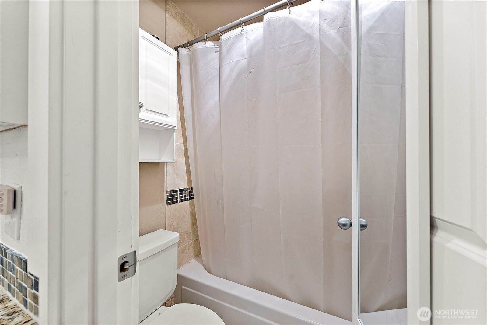 3008 North Narrows Drive, Tacoma, WA 98407