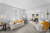 2326 5TH Street, Moline, IL 61265