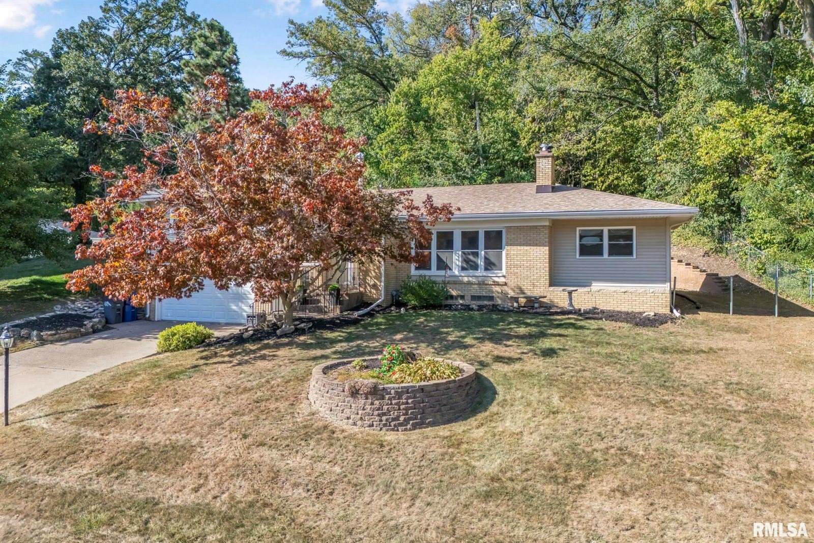 740 Mississippi Boulevard, Bettendorf, IA 52722