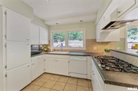 740 Mississippi Boulevard, Bettendorf, IA 52722