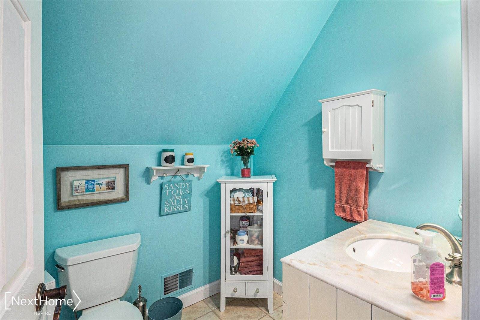 3833 Emmaus Lane, OceolaTownship_Livingston, MI 48855