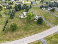 3833 Emmaus Lane, OceolaTownship_Livingston, MI 48855