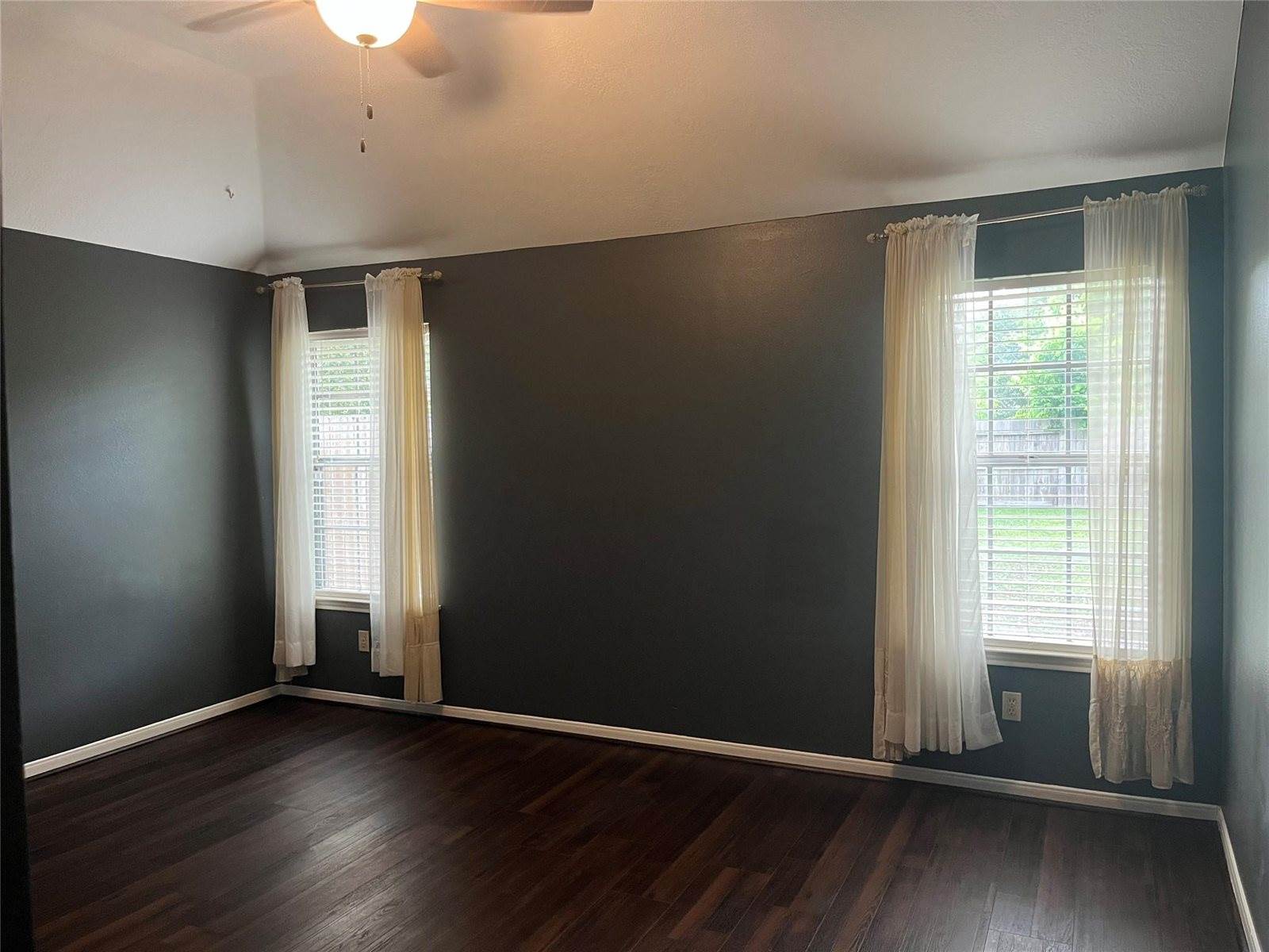 11302 Meadowchase Drive, Houston, TX 77065