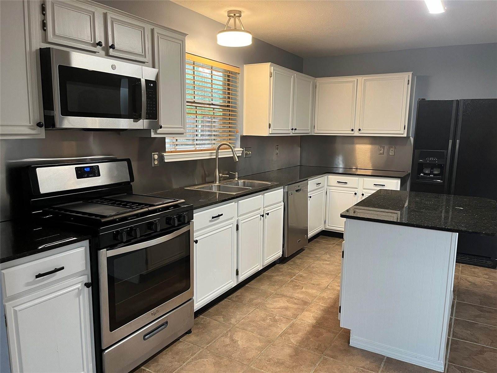 11302 Meadowchase Drive, Houston, TX 77065