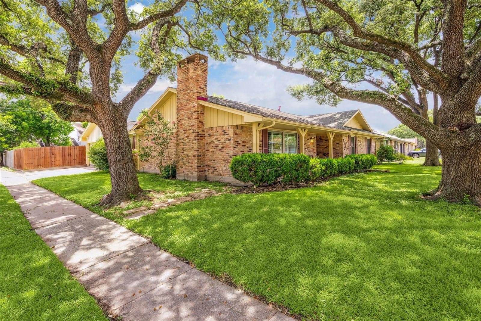 8403 Concho Street, Houston, TX 77036