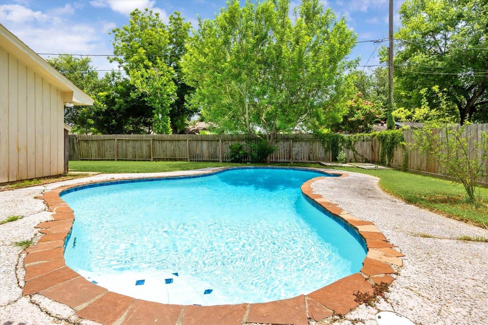 8403 Concho Street, Houston, TX 77036