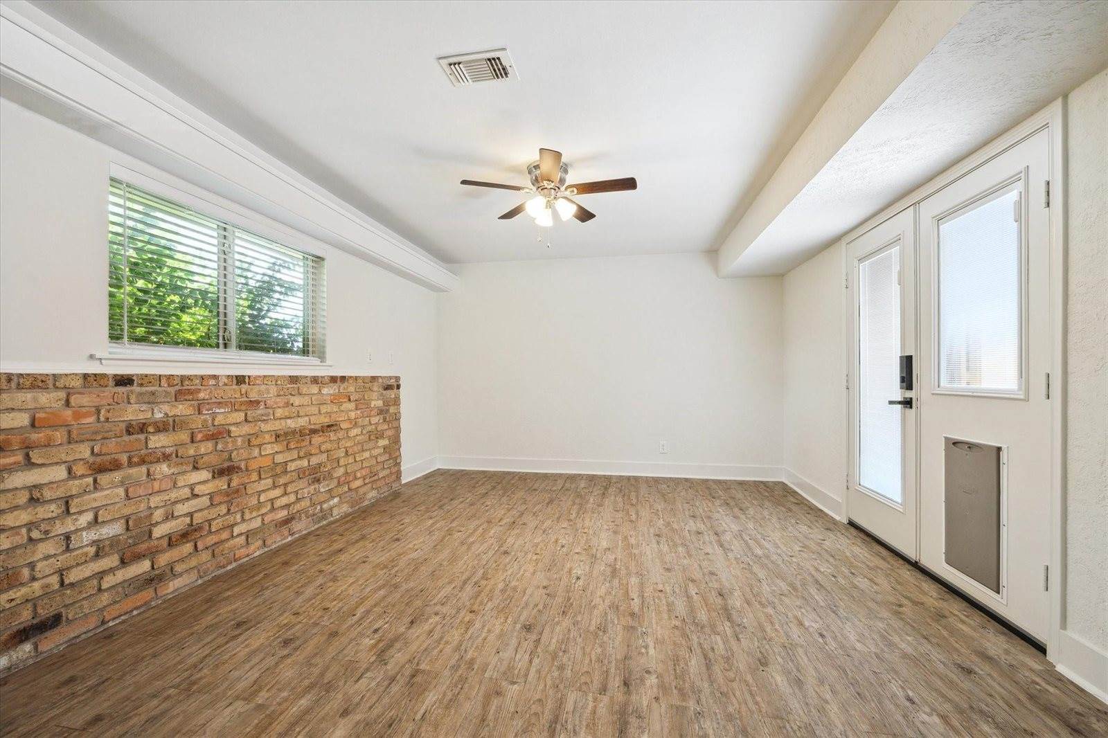 8403 Concho Street, Houston, TX 77036