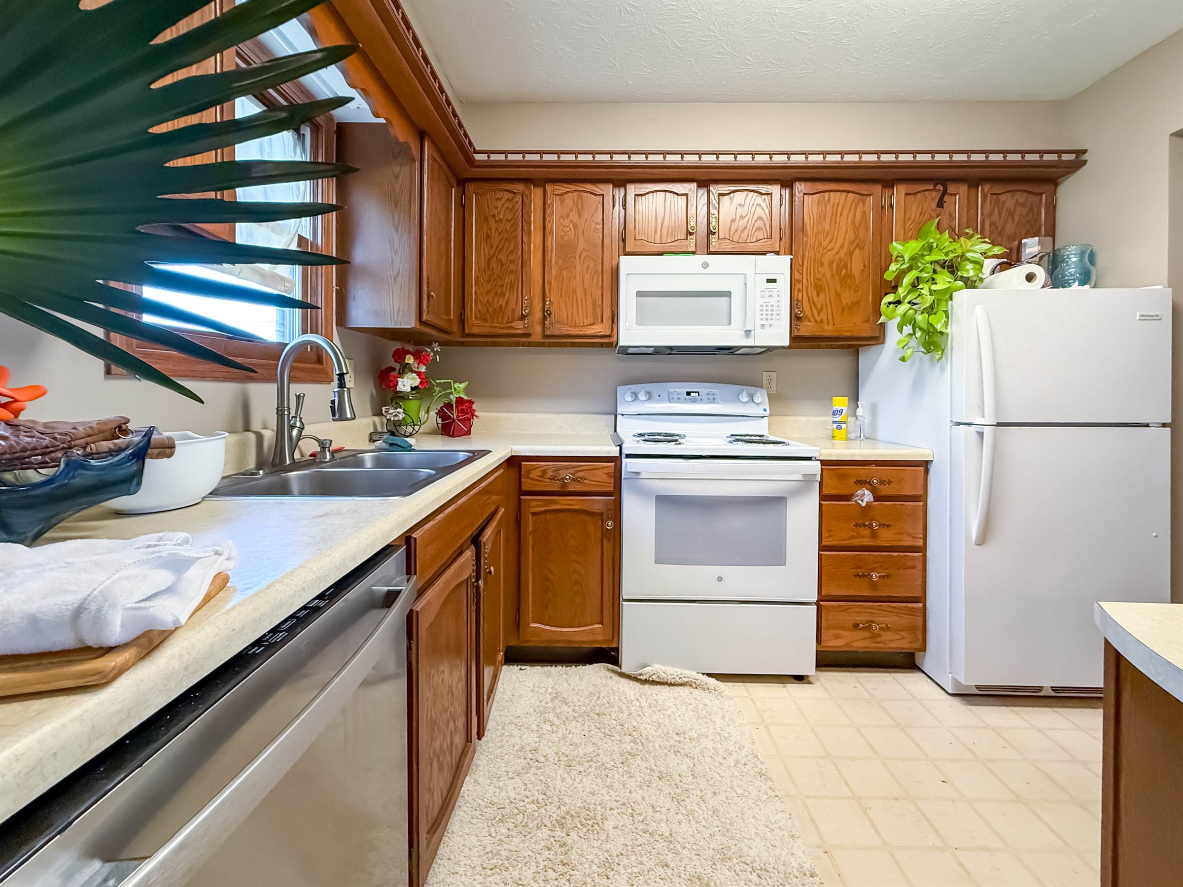 2530 Portage Grove Court, Wooster, OH 44691