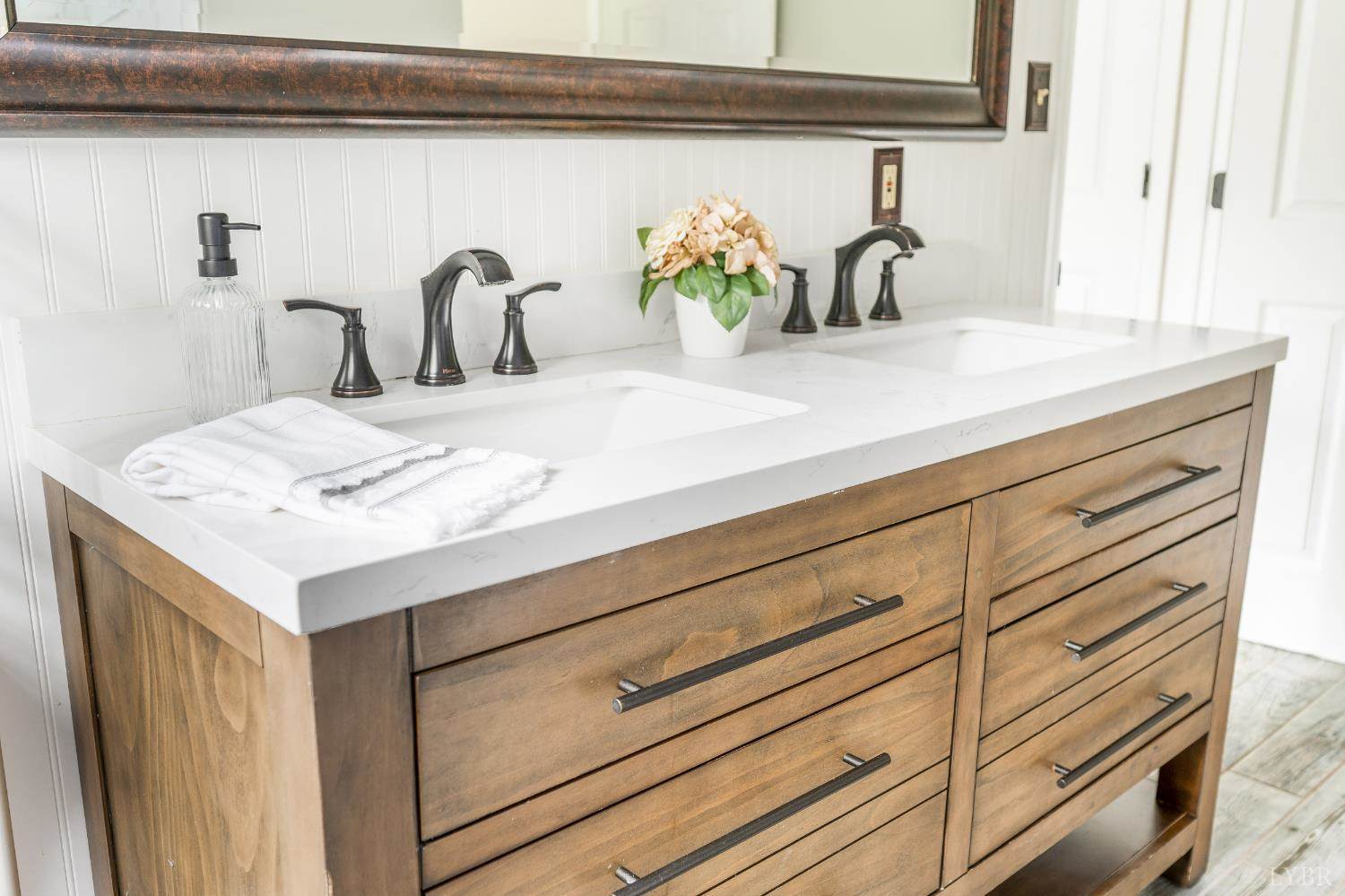 106 Constitution Way, Forest, VA 24551